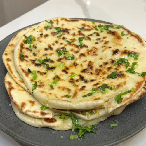 Cheese Naan